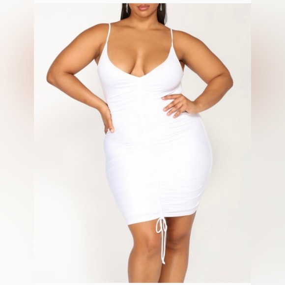 FashionNova Shanghai Ruched V-Neck Spaghetti Strap Dress White Sz1X - Picture 1 of 12